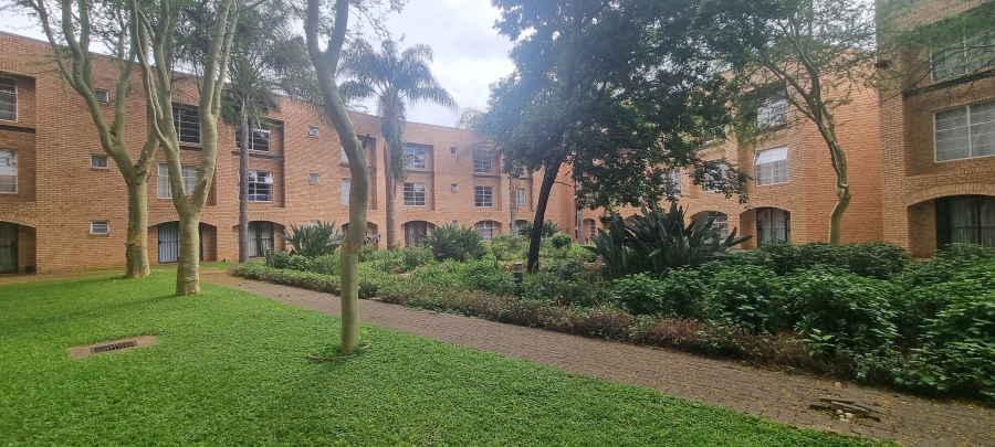 1 Bedroom Property for Sale in Hillcrest Gauteng