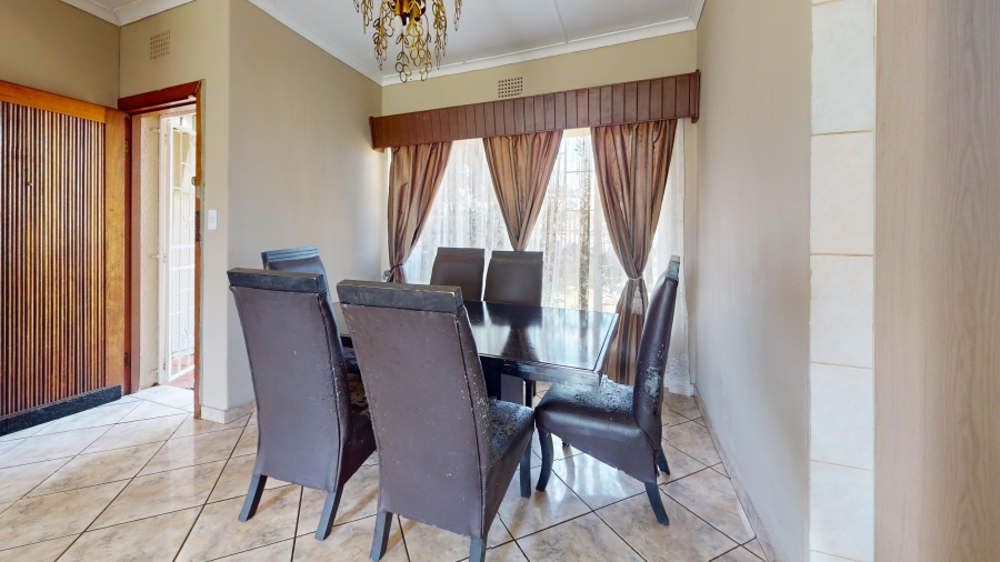 3 Bedroom Property for Sale in Rondebult Gauteng