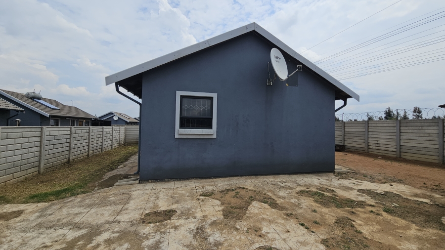 2 Bedroom Property for Sale in Dersley Gauteng