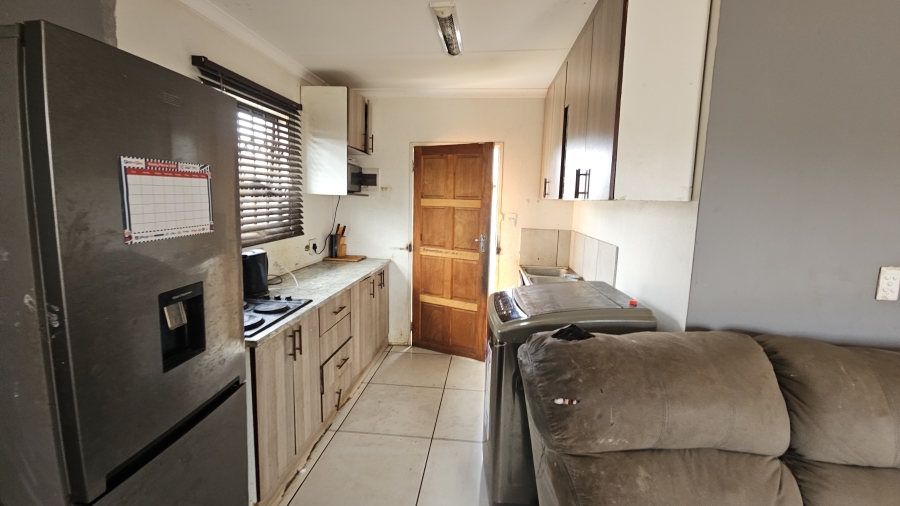 2 Bedroom Property for Sale in Dersley Gauteng