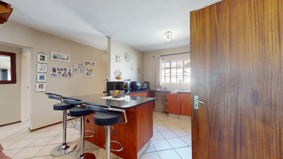 3 Bedroom Property for Sale in Eveleigh Gauteng