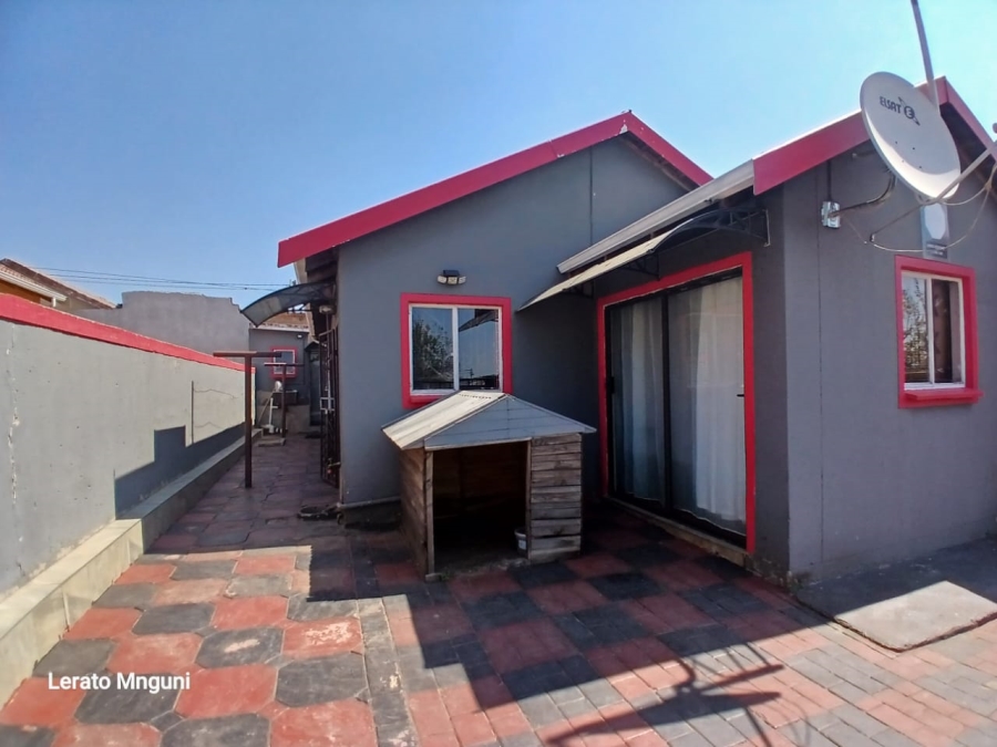 3 Bedroom Property for Sale in Gem Valley Gauteng