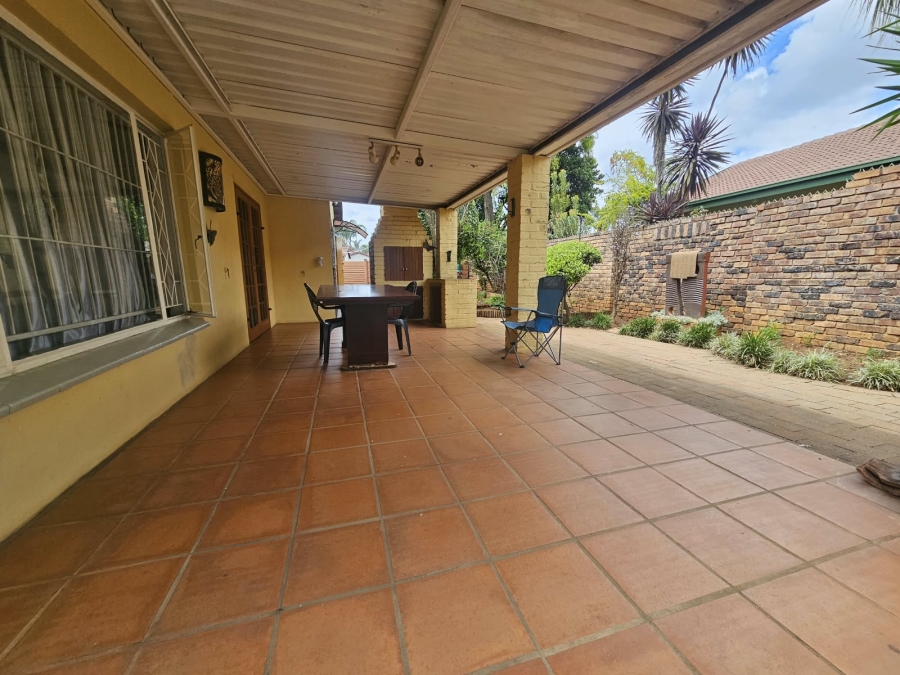 3 Bedroom Property for Sale in Theresa Park Gauteng