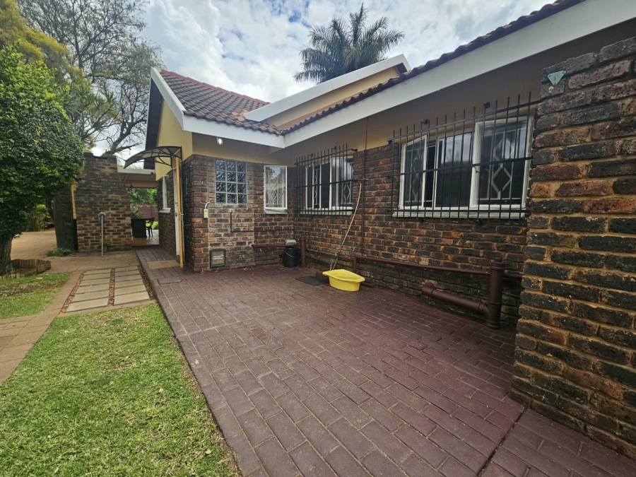 3 Bedroom Property for Sale in Theresa Park Gauteng