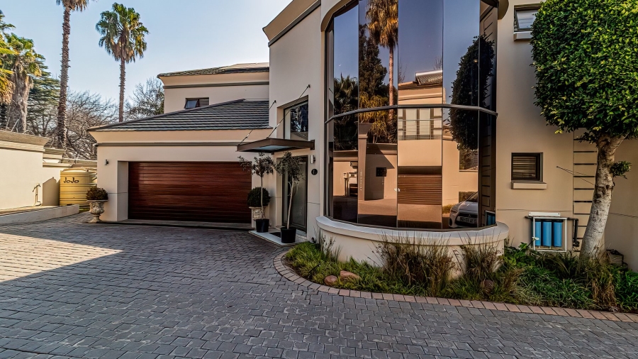 4 Bedroom Property for Sale in Bedfordview Gauteng