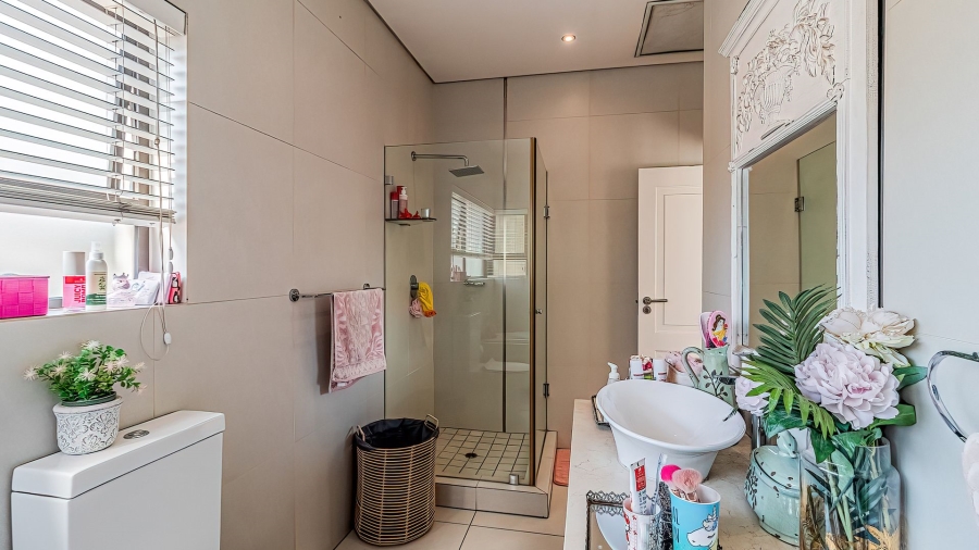 4 Bedroom Property for Sale in Bedfordview Gauteng