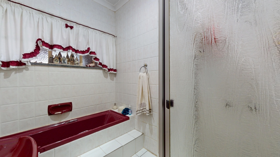3 Bedroom Property for Sale in Fishers Hill Gauteng