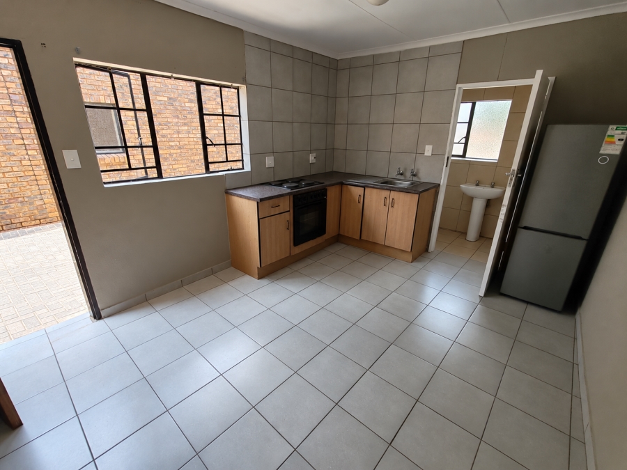 1 Bedroom Property for Sale in Philip Nel Park Gauteng