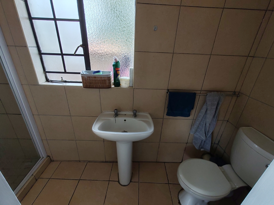 1 Bedroom Property for Sale in Philip Nel Park Gauteng
