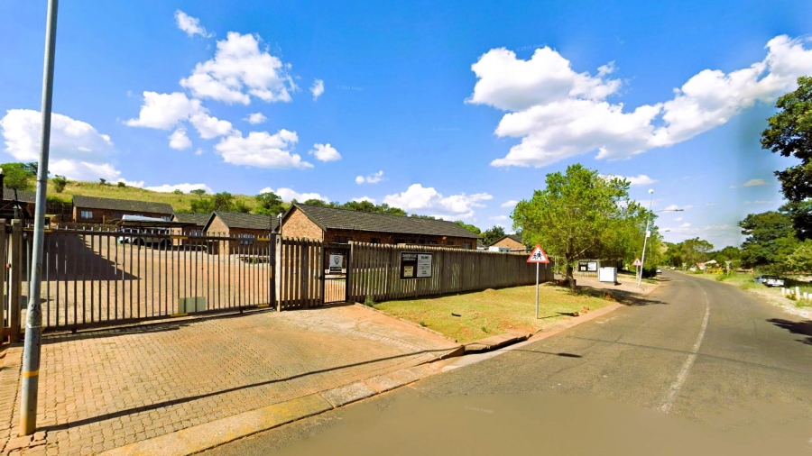 1 Bedroom Property for Sale in Philip Nel Park Gauteng