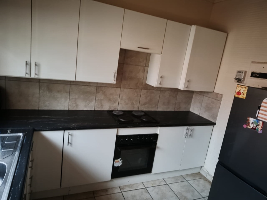 2 Bedroom Property for Sale in West Turffontein Gauteng