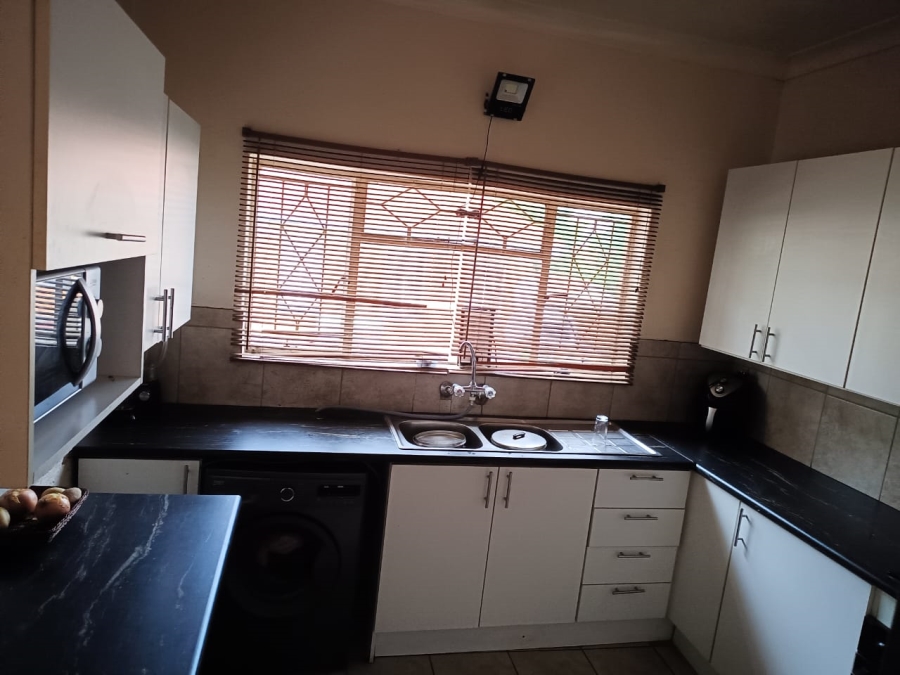 2 Bedroom Property for Sale in West Turffontein Gauteng
