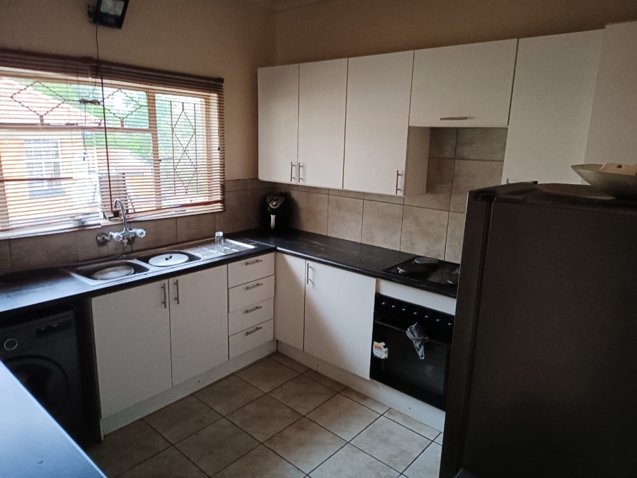 2 Bedroom Property for Sale in West Turffontein Gauteng