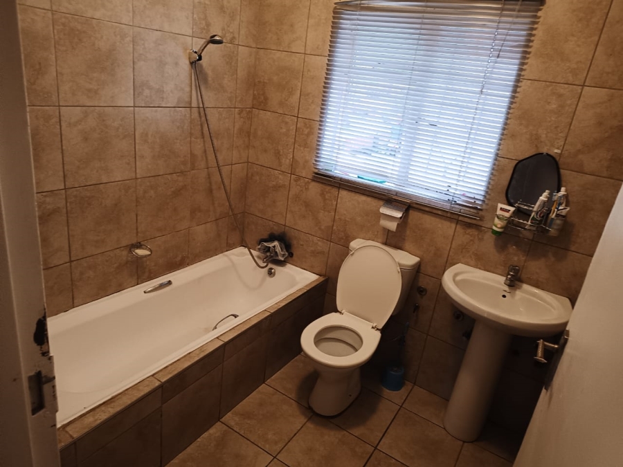 2 Bedroom Property for Sale in West Turffontein Gauteng