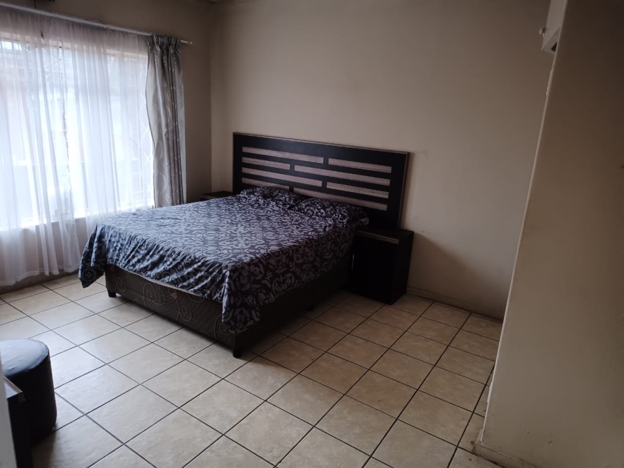 2 Bedroom Property for Sale in West Turffontein Gauteng