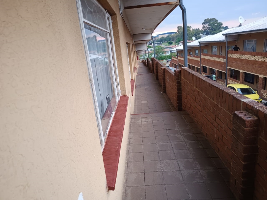 2 Bedroom Property for Sale in West Turffontein Gauteng