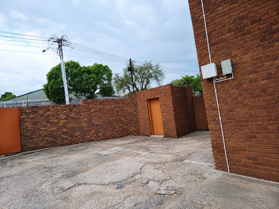2 Bedroom Property for Sale in West Turffontein Gauteng