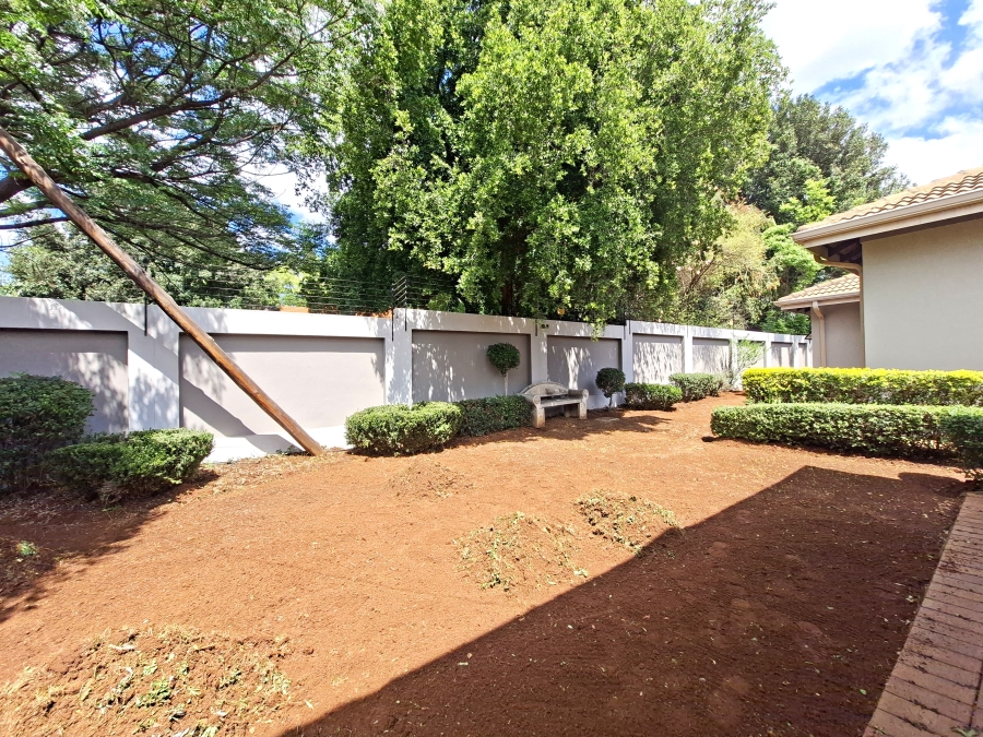 4 Bedroom Property for Sale in Groenkloof Gauteng