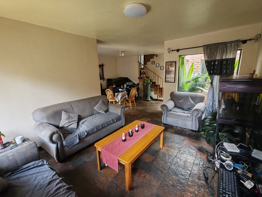 3 Bedroom Property for Sale in Villieria Gauteng
