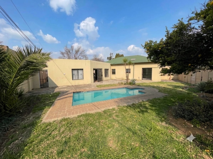 4 Bedroom Property for Sale in Northmead Gauteng