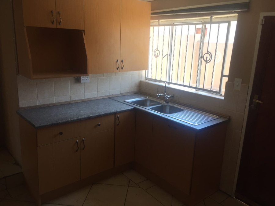 4 Bedroom Property for Sale in Northmead Gauteng