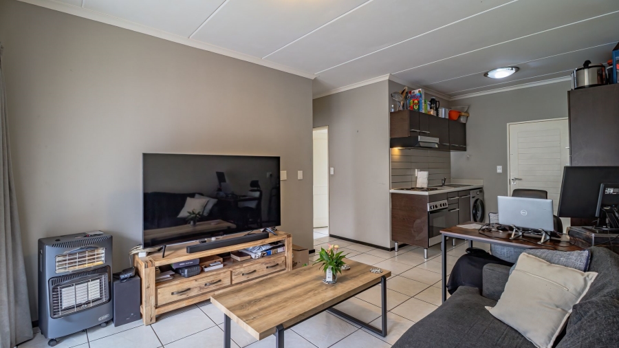 2 Bedroom Property for Sale in Noordhang Gauteng