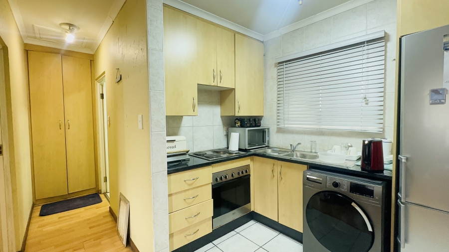 1 Bedroom Property for Sale in Helderwyk Gauteng