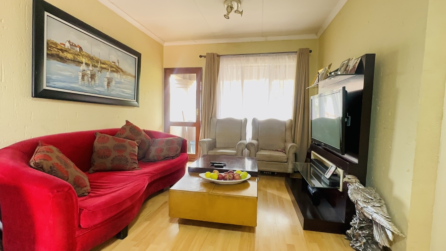 1 Bedroom Property for Sale in Helderwyk Gauteng