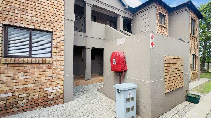 1 Bedroom Property for Sale in Helderwyk Gauteng
