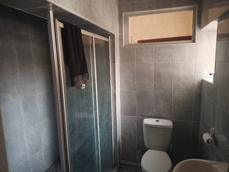 4 Bedroom Property for Sale in Regents Park Gauteng