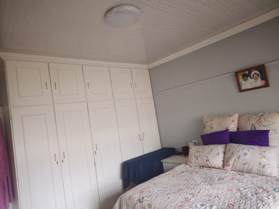 4 Bedroom Property for Sale in Regents Park Gauteng
