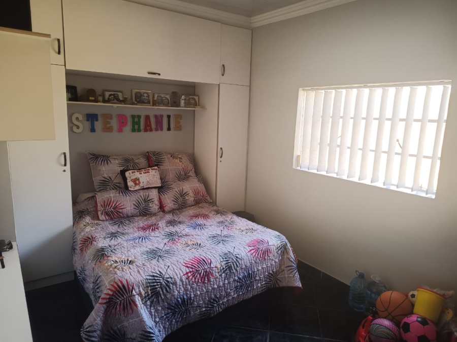 4 Bedroom Property for Sale in Regents Park Gauteng