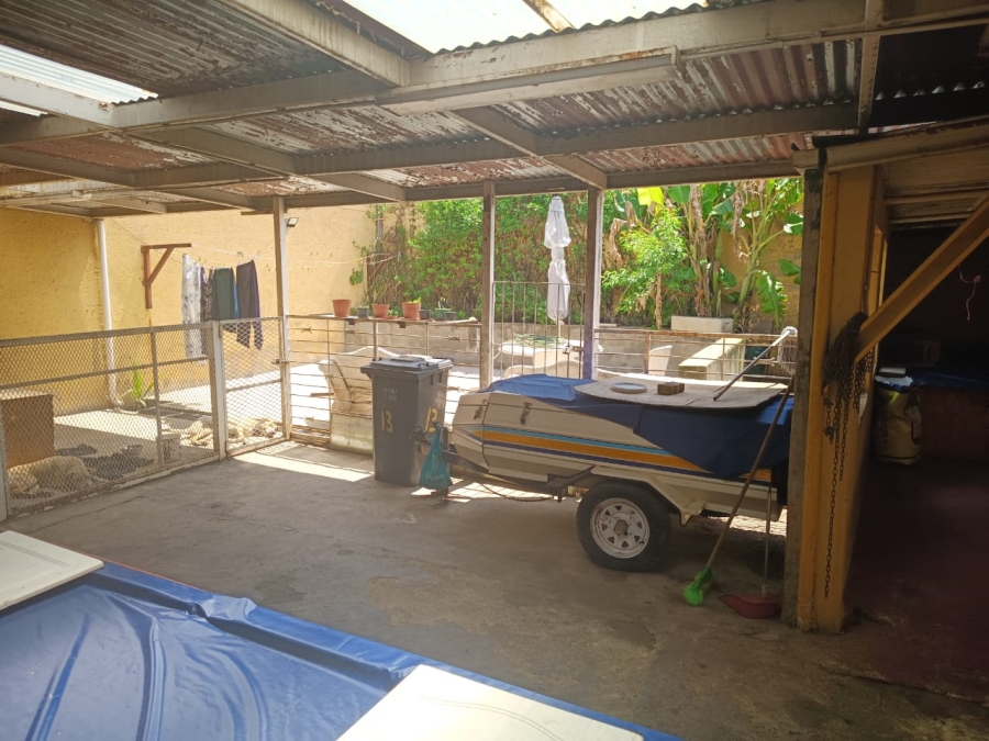 4 Bedroom Property for Sale in Regents Park Gauteng