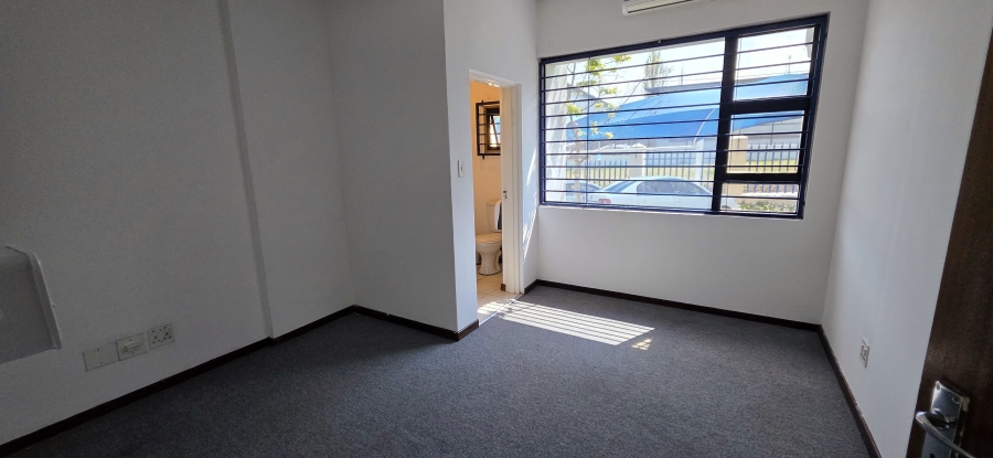 To Let Commercial Property for Rent in Barbeque Downs Gauteng