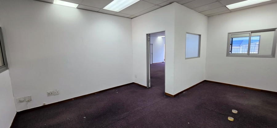 To Let Commercial Property for Rent in Barbeque Downs Gauteng