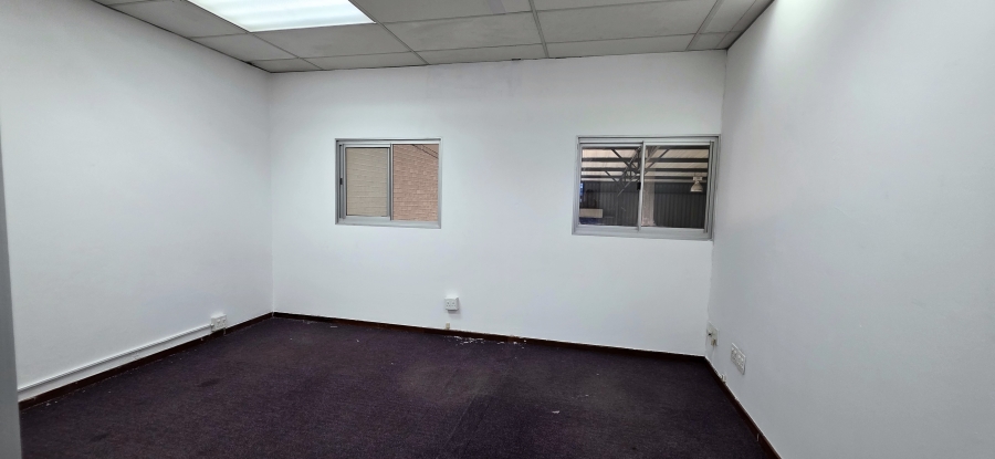 To Let Commercial Property for Rent in Barbeque Downs Gauteng