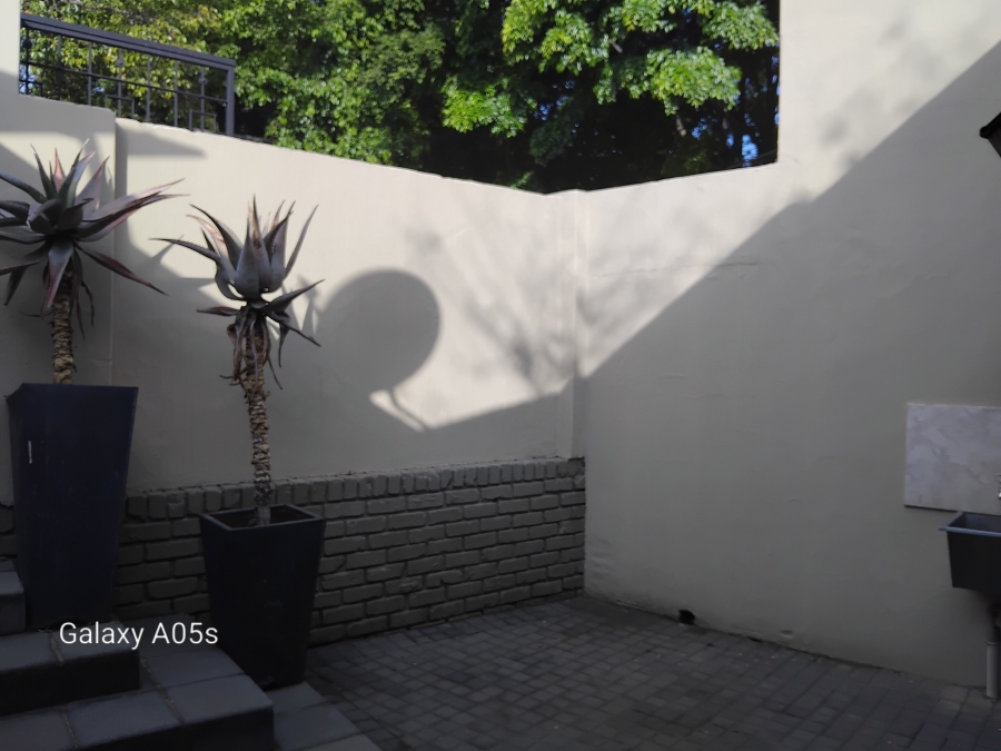 To Let Commercial Property for Rent in Bryanston Gauteng