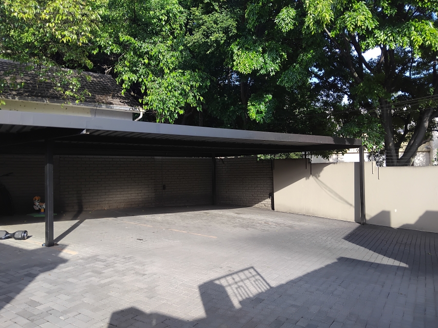 To Let Commercial Property for Rent in Bryanston Gauteng