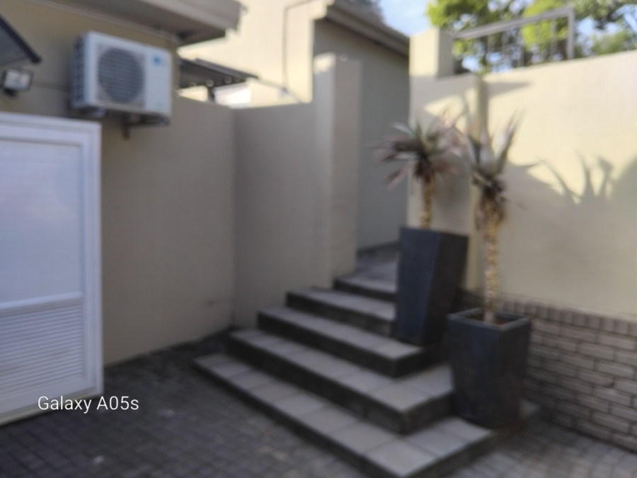 To Let Commercial Property for Rent in Bryanston Gauteng