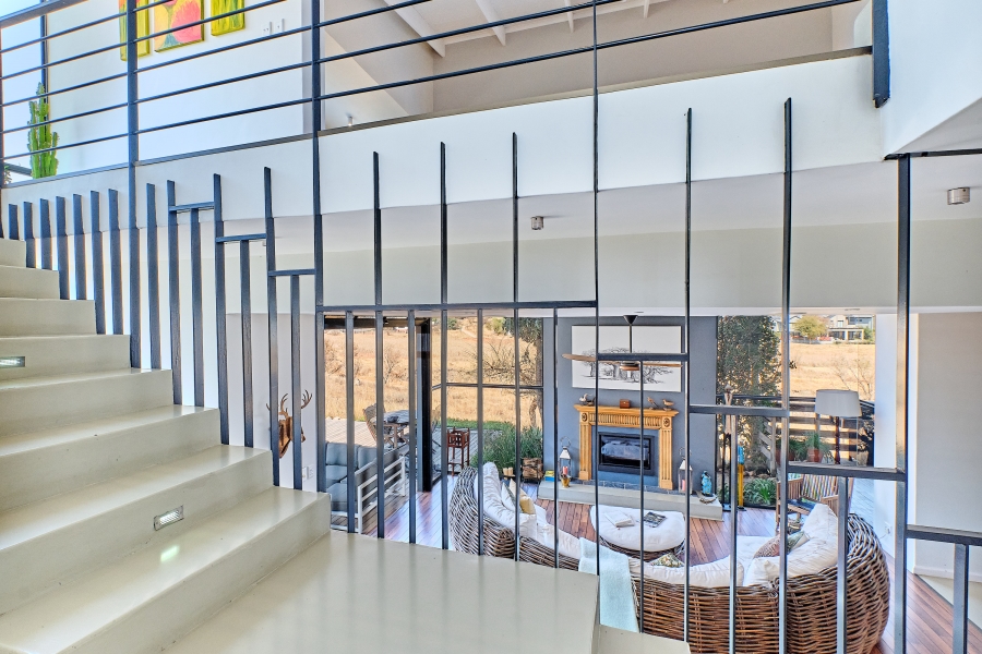5 Bedroom Property for Sale in Waterfall Country Village Gauteng