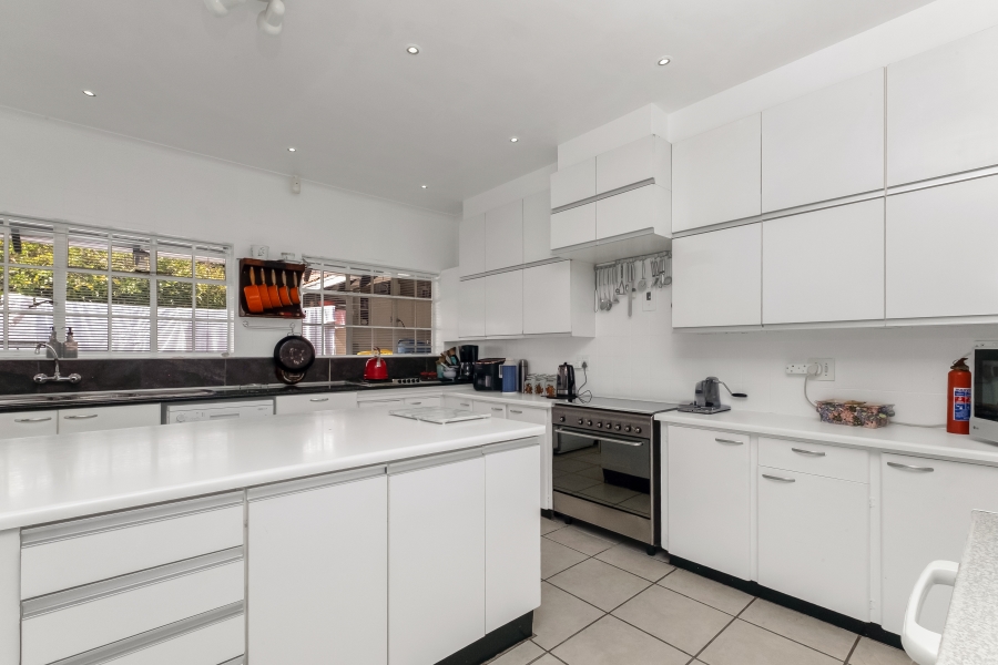 4 Bedroom Property for Sale in Morningside Gauteng