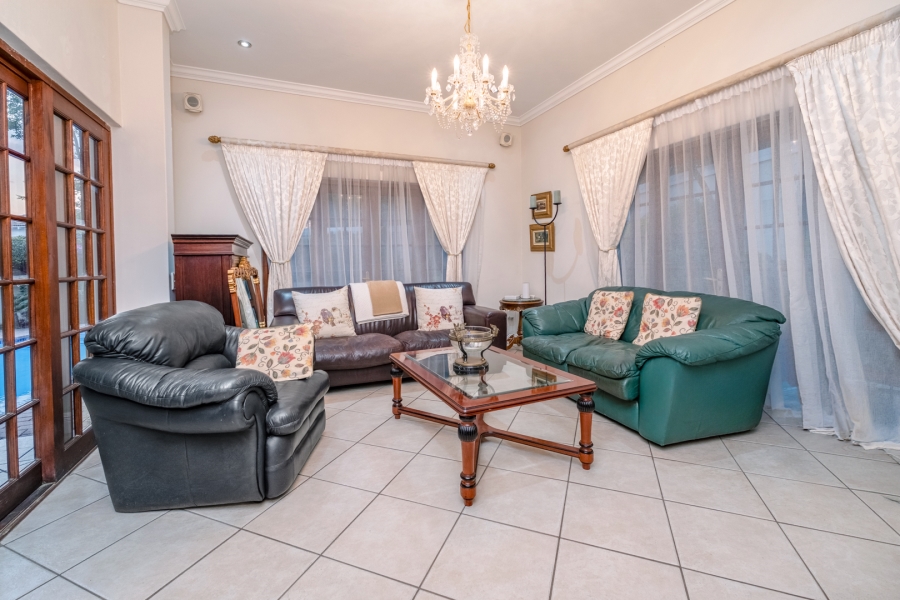 3 Bedroom Property for Sale in Bryanston Gauteng