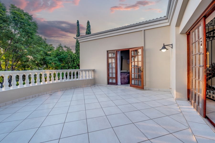 3 Bedroom Property for Sale in Bryanston Gauteng