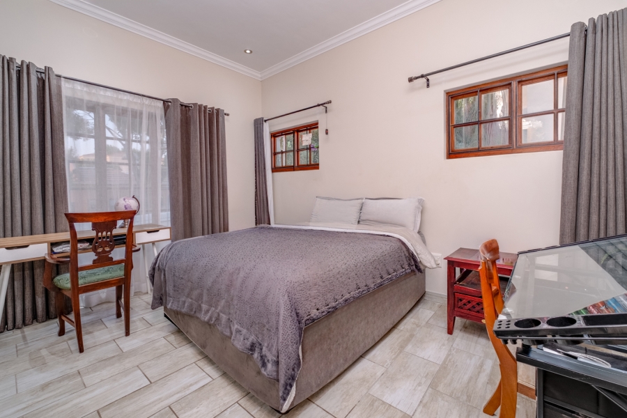 3 Bedroom Property for Sale in Bryanston Gauteng