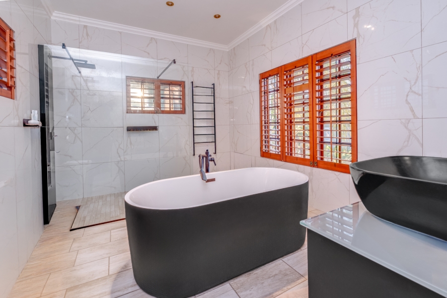 3 Bedroom Property for Sale in Bryanston Gauteng
