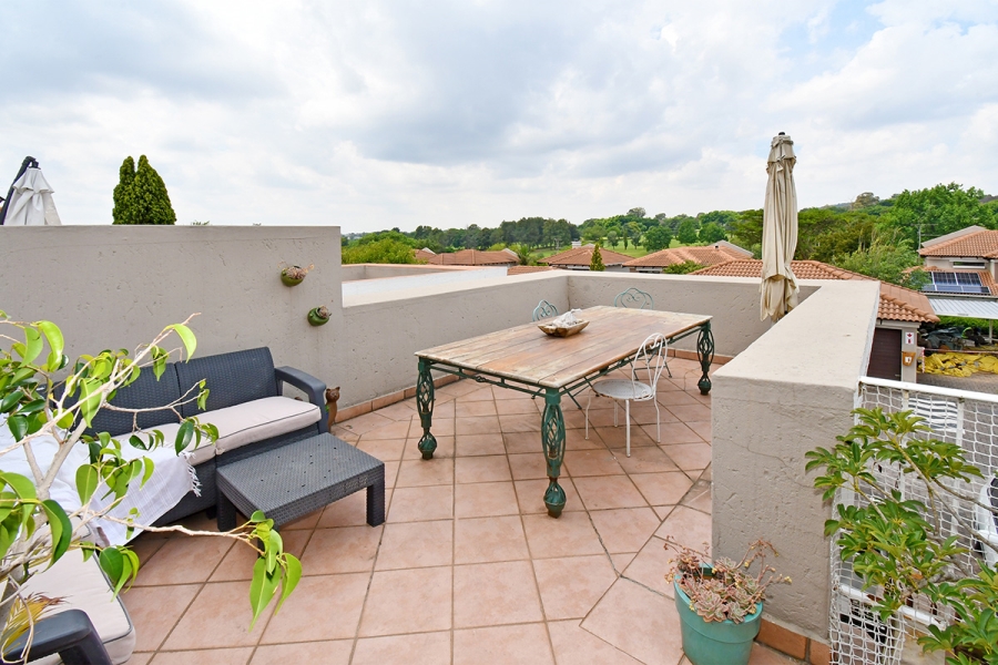 2 Bedroom Property for Sale in Sandringham Gauteng
