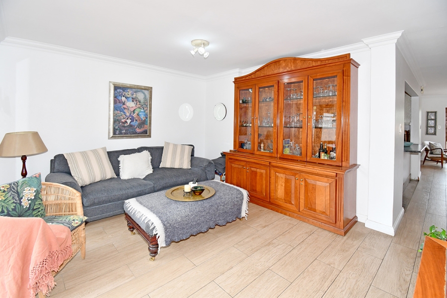 2 Bedroom Property for Sale in Sandringham Gauteng