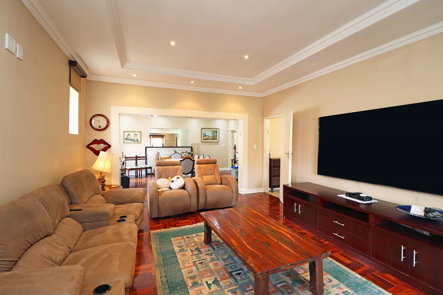 To Let 4 Bedroom Property for Rent in Sydenham Gauteng