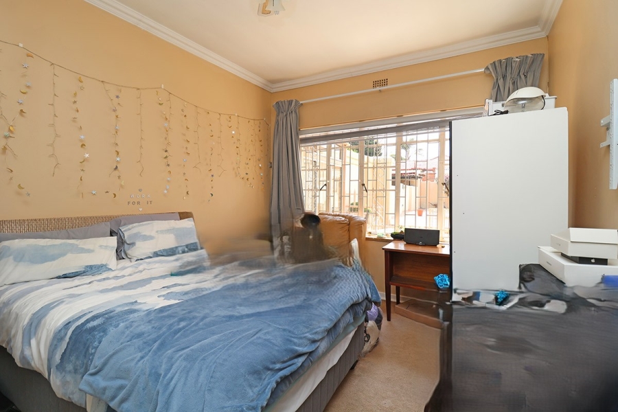 To Let 4 Bedroom Property for Rent in Sydenham Gauteng