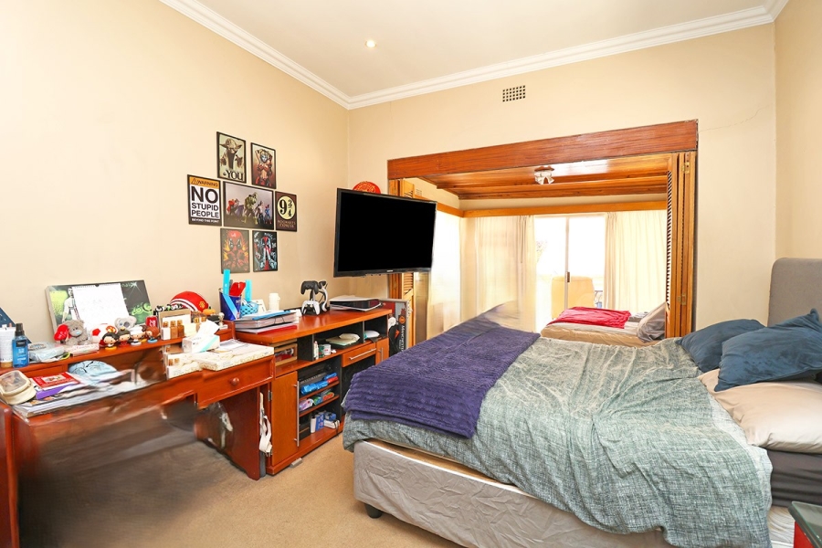To Let 4 Bedroom Property for Rent in Sydenham Gauteng